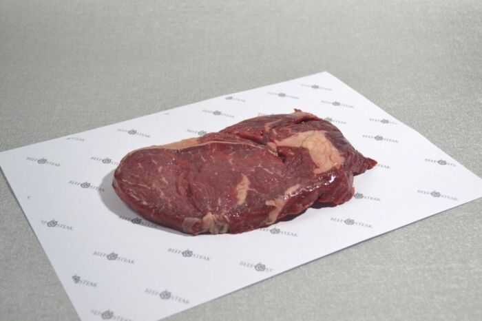 Bizon Ribeye steak main product photo