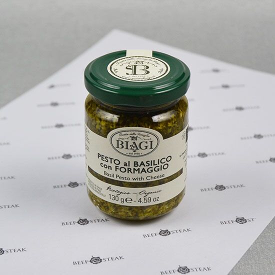 Basillicumpesto met Pecorino main product photo