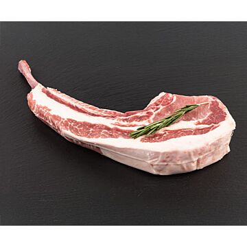 iberico-tomahawk