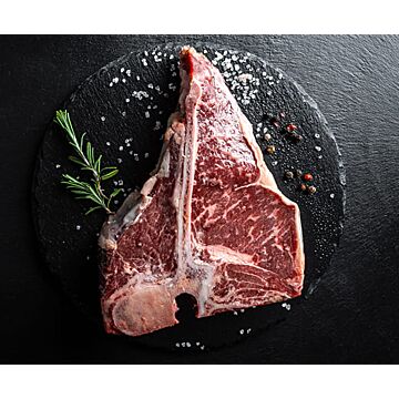 wagyu a5 t-bone steak