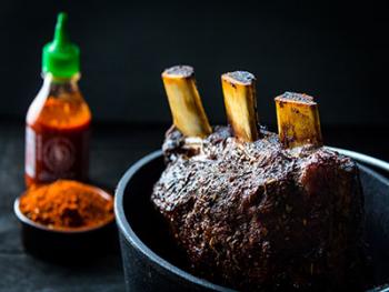 Beef Ribs met zelfgemaakte BBQ saus