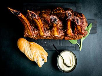 Rib rack met tijmjus