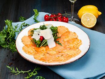 Tonijn-zalmcarpaccio met wasabimayonaise